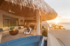 Sophia 8 - Your Oceanfront Penthouse Retreat